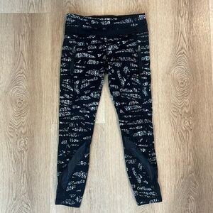 Lululemon Inspire Leggings Womens High Rise Drawstring Black White Prints 6